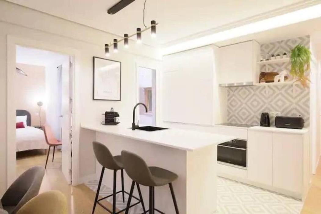 Guestready - Un Moderno Apartamento A Un Paso De La Plaza Mayor Madrid Buitenkant foto
